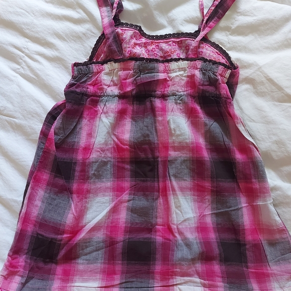 Cute girls hot pink plad cami top - Picture 2 of 2